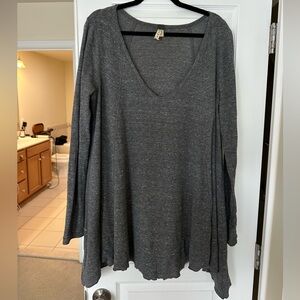 Free People — We the Free V-Neck Tunic in Gray Marl